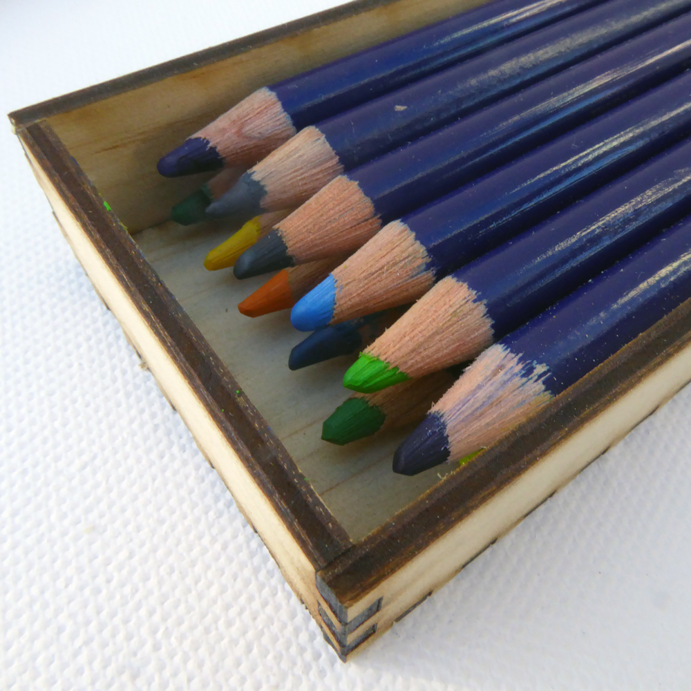 wooden box width fits 6 pencils